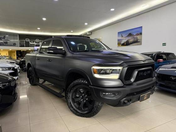 RAM 1500 5.7 V8 GASOLINA REBEL CD 4X4 AUTOMÁTICO